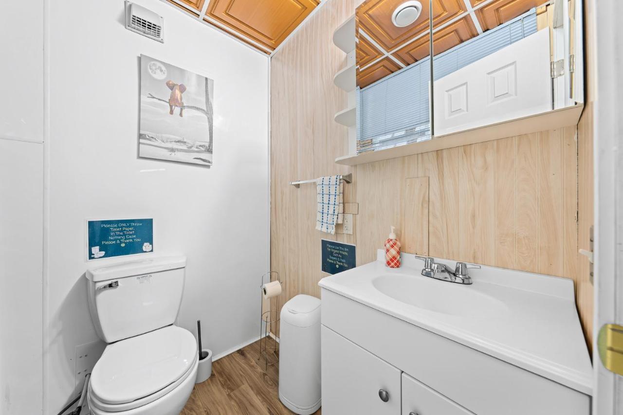 Cottage Binx Bracebridge Exterior photo